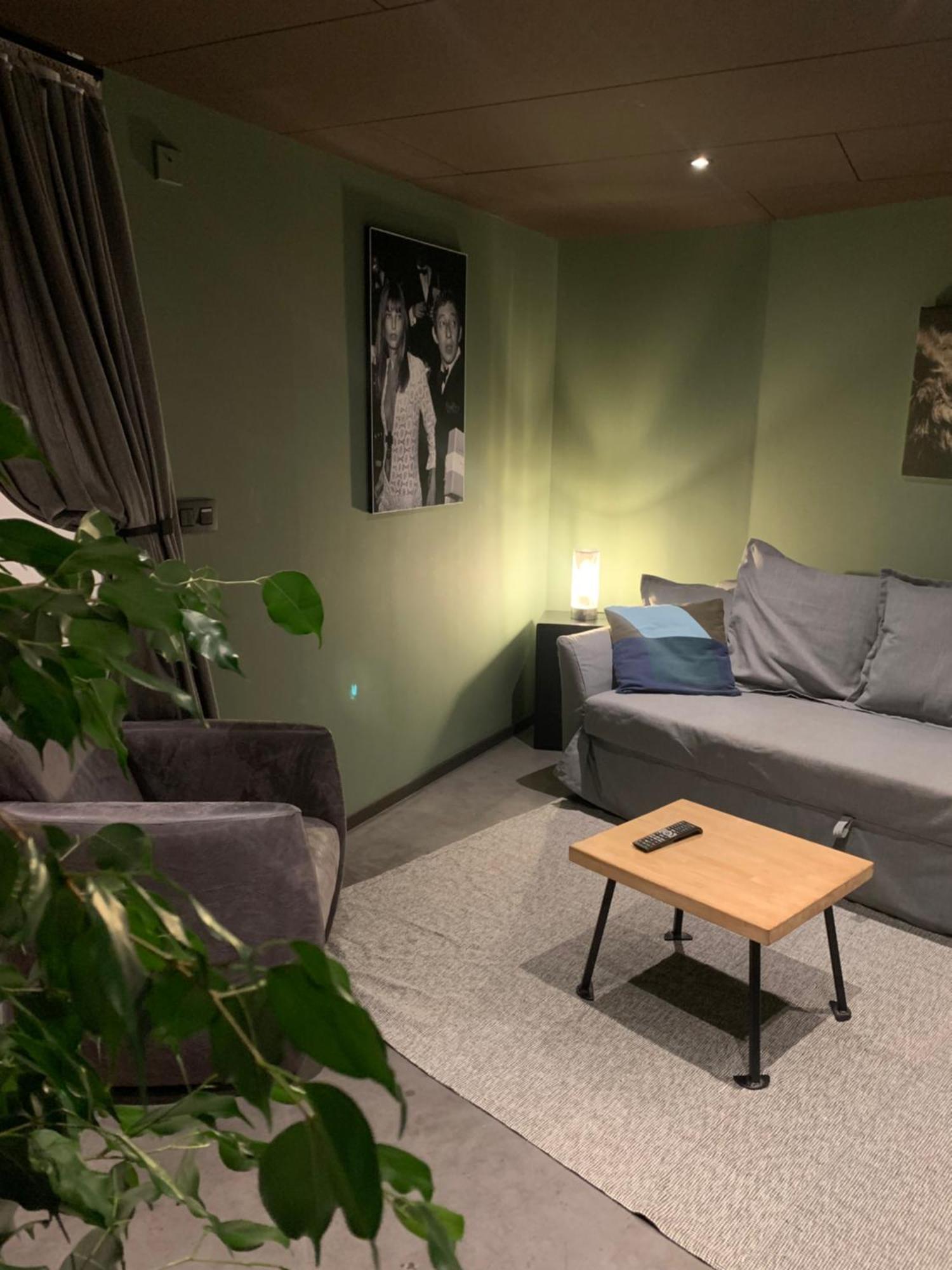 Froissart Loft Et Studio Chimay Exterior photo